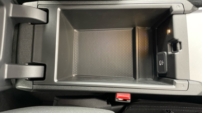BMW 2 Series 220i M Sport 2dr Step Auto Petrol Coupe - Image 51